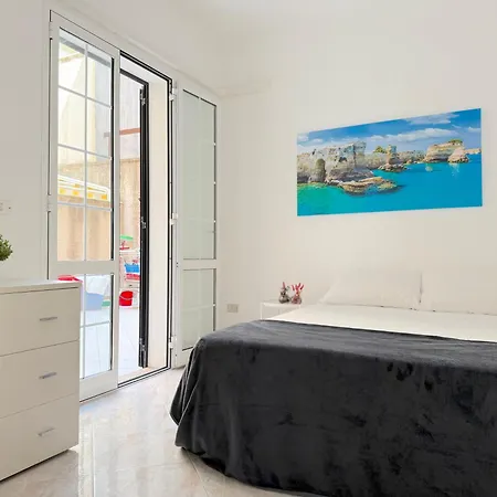 Amare - Sea Front Apartament *